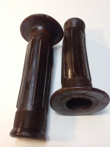 vintage Camco handlebar grips